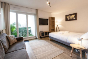 TY KERNOGUET - STUDIO - PARKING - WIFI- BALCON